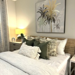 Westshore’s bedrooms are straight out of a dream!
Your dream bedroom awaits... Instagram post from @westshorepalmbay on July 14, 2024 16:37:13pm